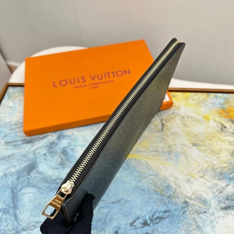 LV Clutch Bags 4233A-2012