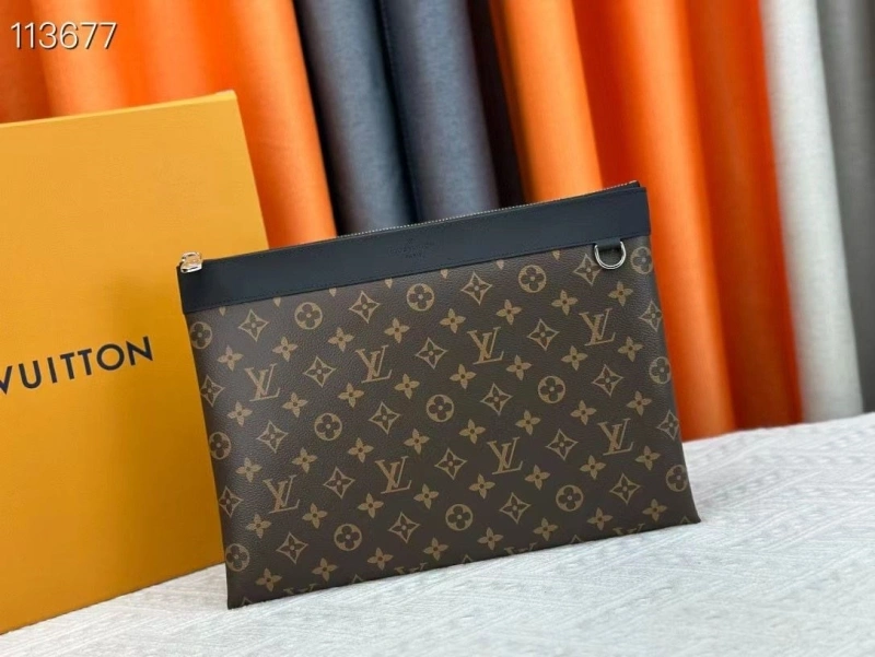 LV Clutch Bags 4233A-2018