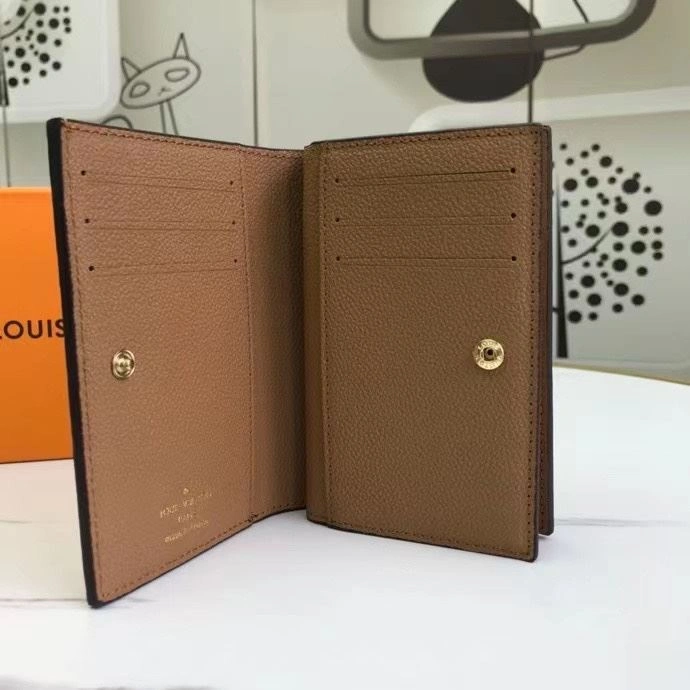 LV Wallets 4233A-2038