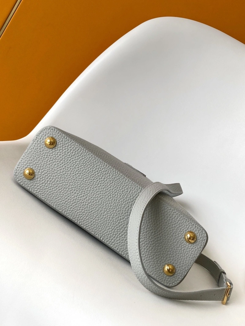 LV Capucines Bags 4233A-2168