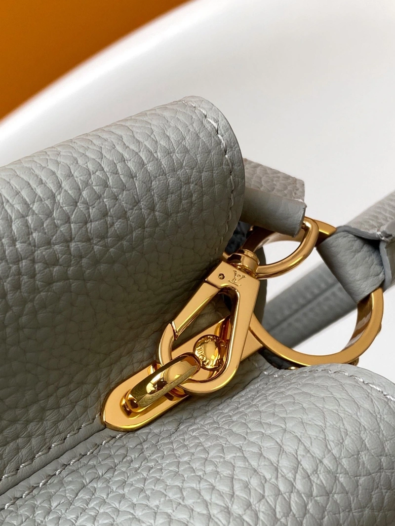LV Capucines Bags 4233A-2168