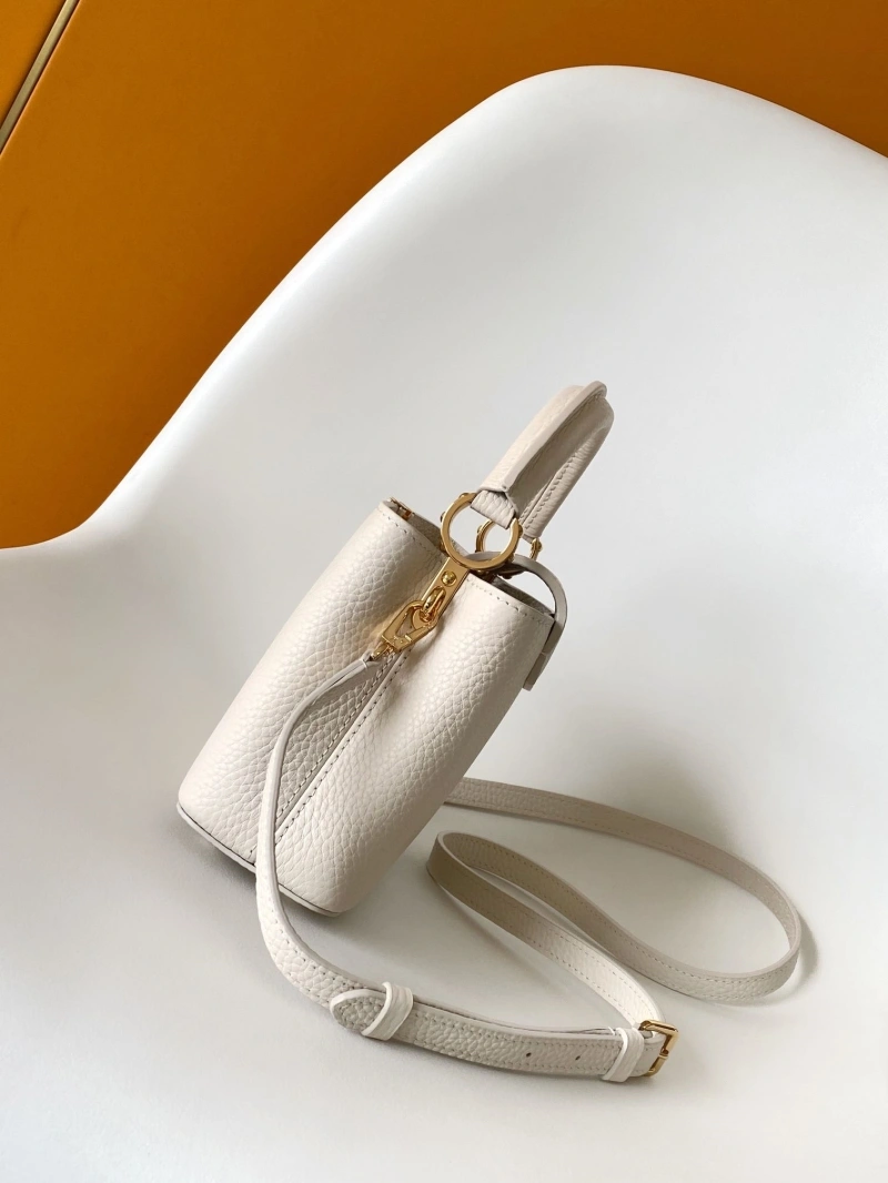 LV Capucines Bags 4233A-2183
