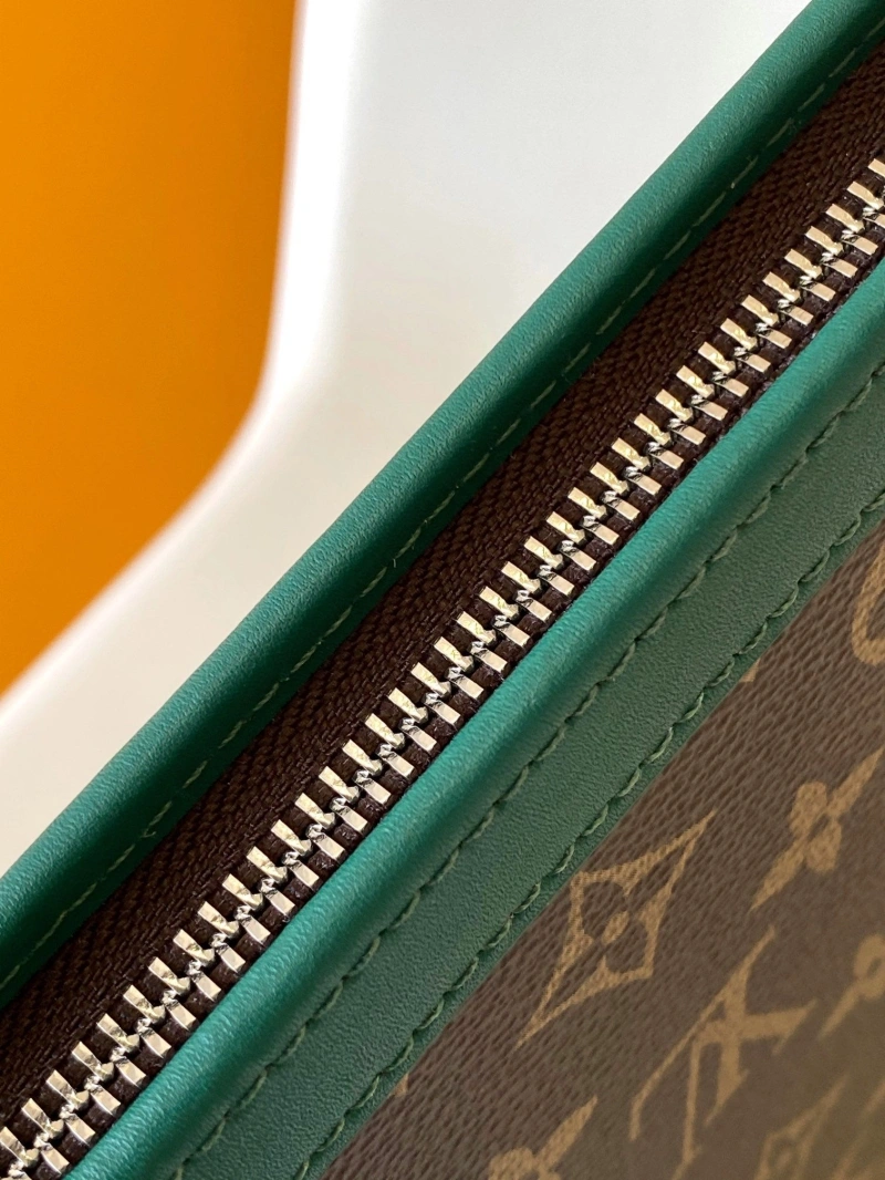 LV Clutch Bags 4233A-2194