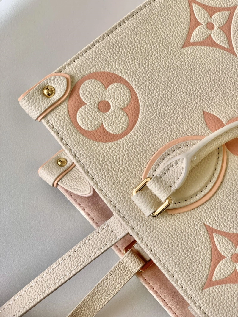 LV Shopping Bags 4233D-0015