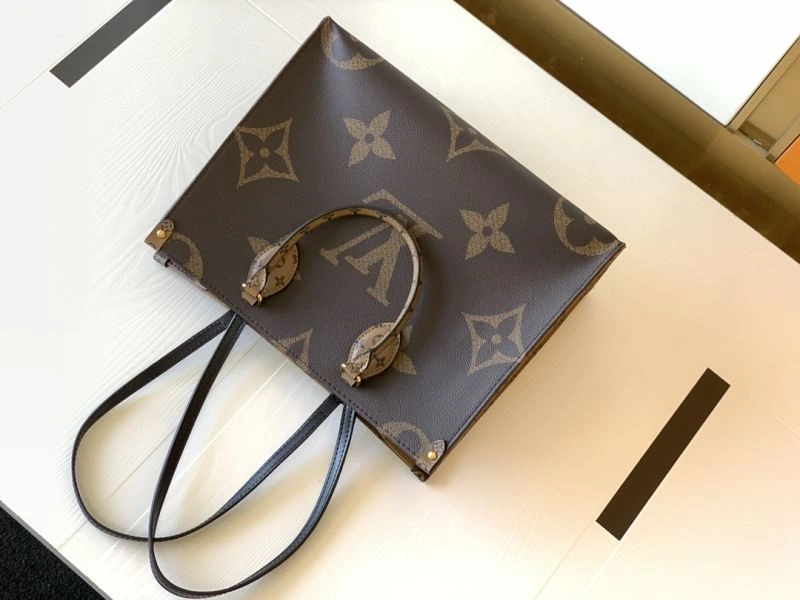 LV Shopping Bags 4233F-0132
