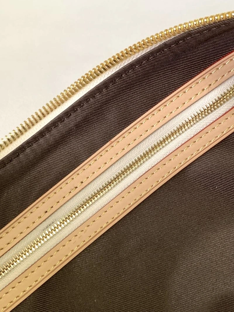 LV Travel Bags 4233F-0138