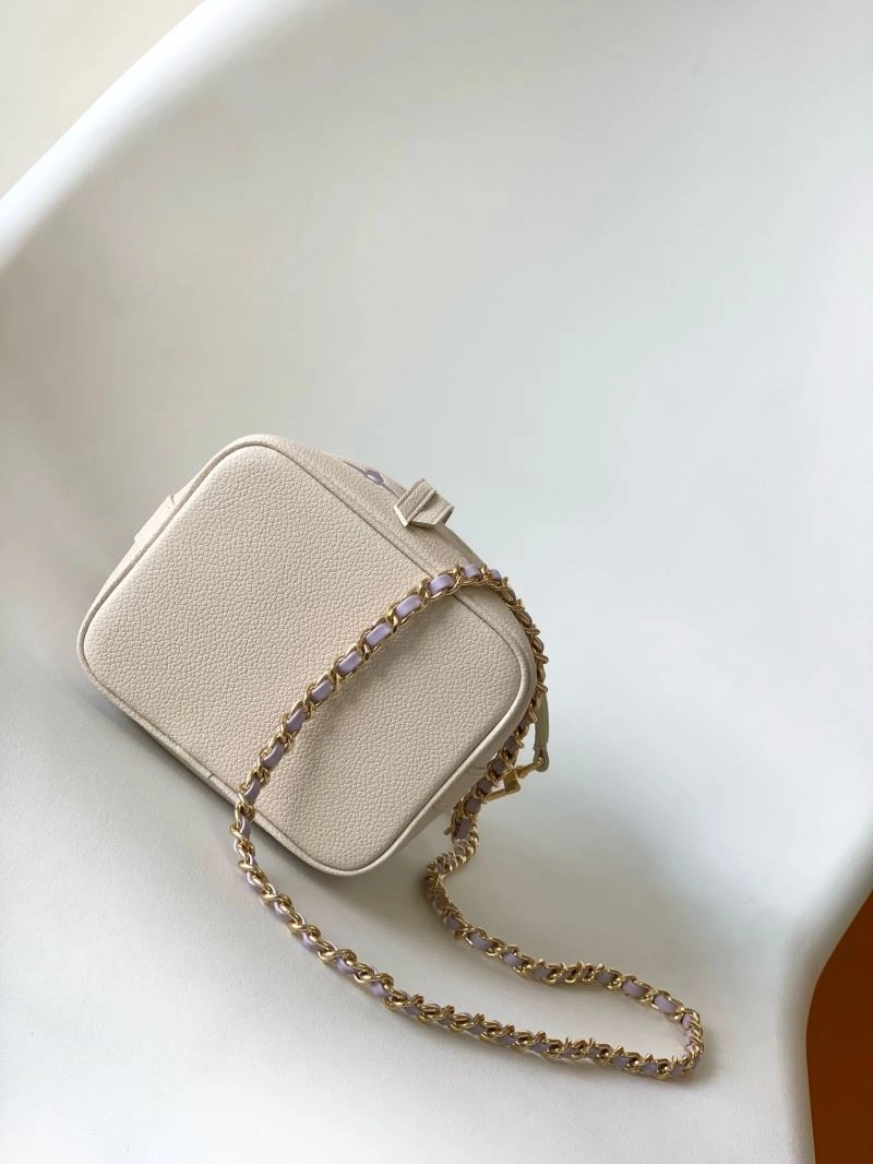 LV Bucket Bags 4233F-0139