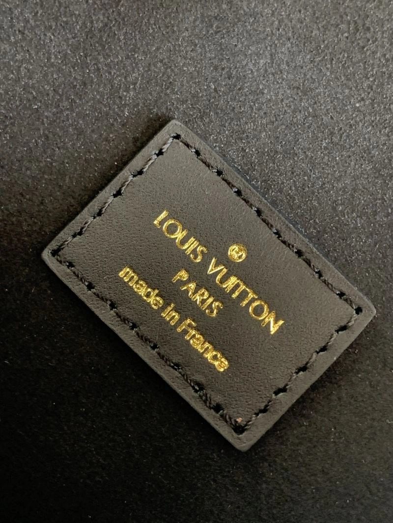 LV Backpacks 4233F-0168
