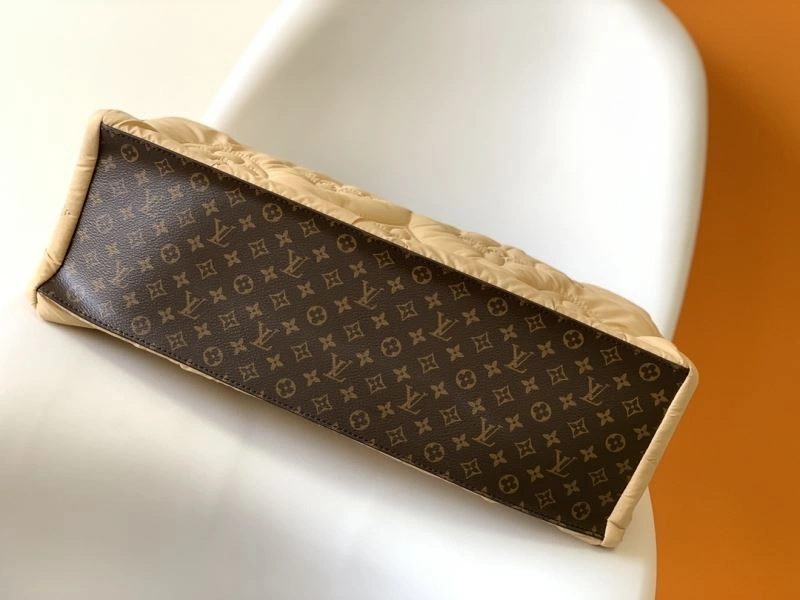 LV Shopping Bags 4233F-0186