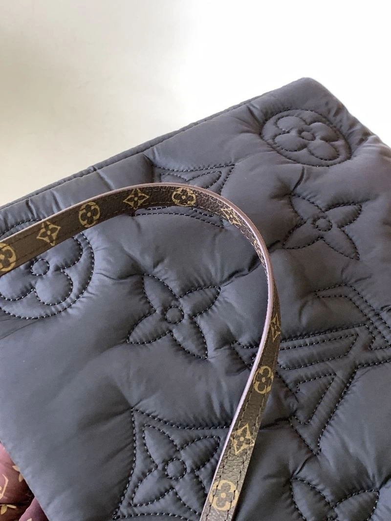 LV Shopping Bags 4233F-0212