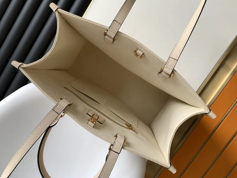 LV Shopping Bags 4233F-0243