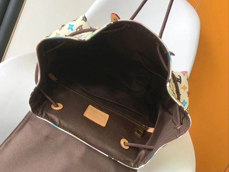 LV Backpacks 4233G-0099