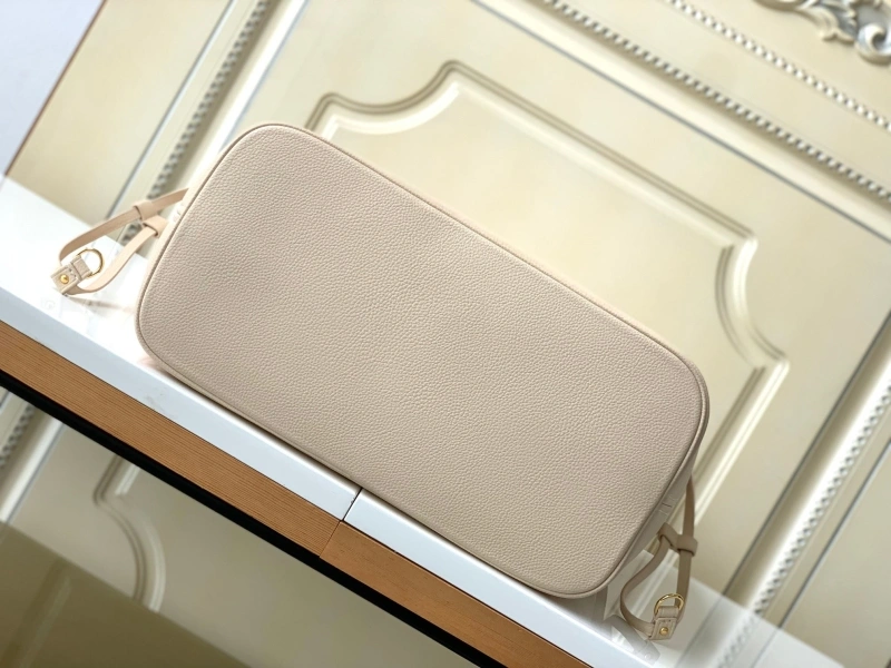 LV Shopping Bags 4233G-0103