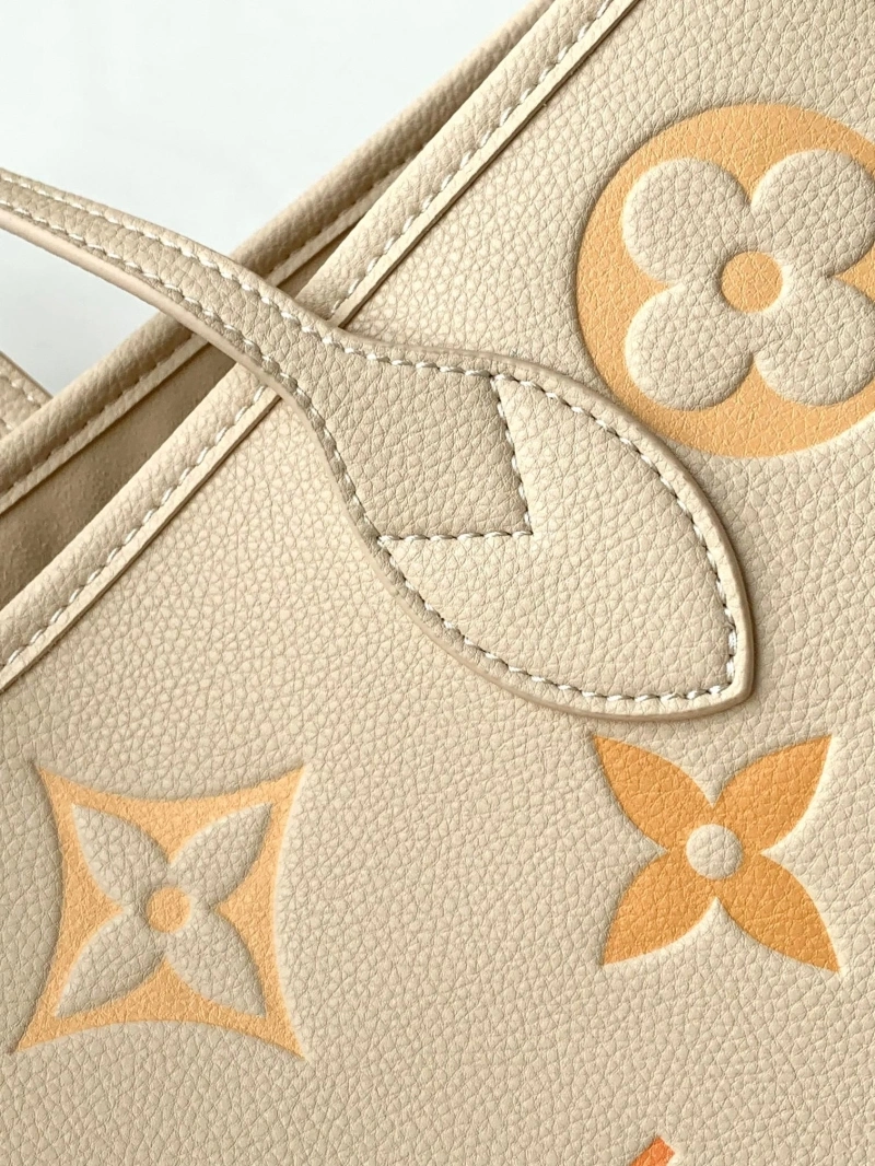 LV Shopping Bags 4233G-0103