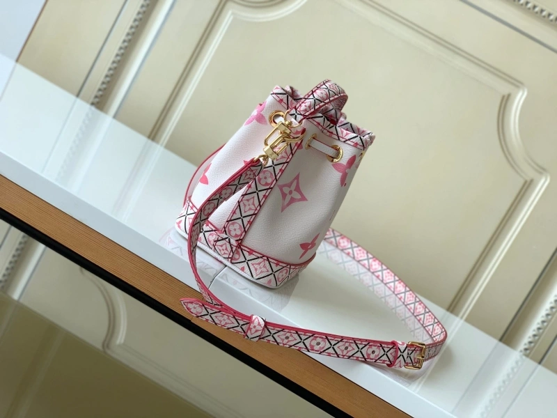 LV Bucket Bags 4233G-0131