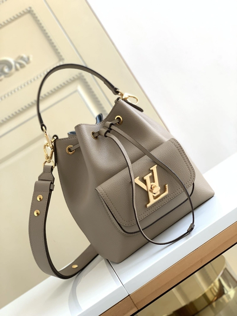 LV Bucket Bags 4233G-0132