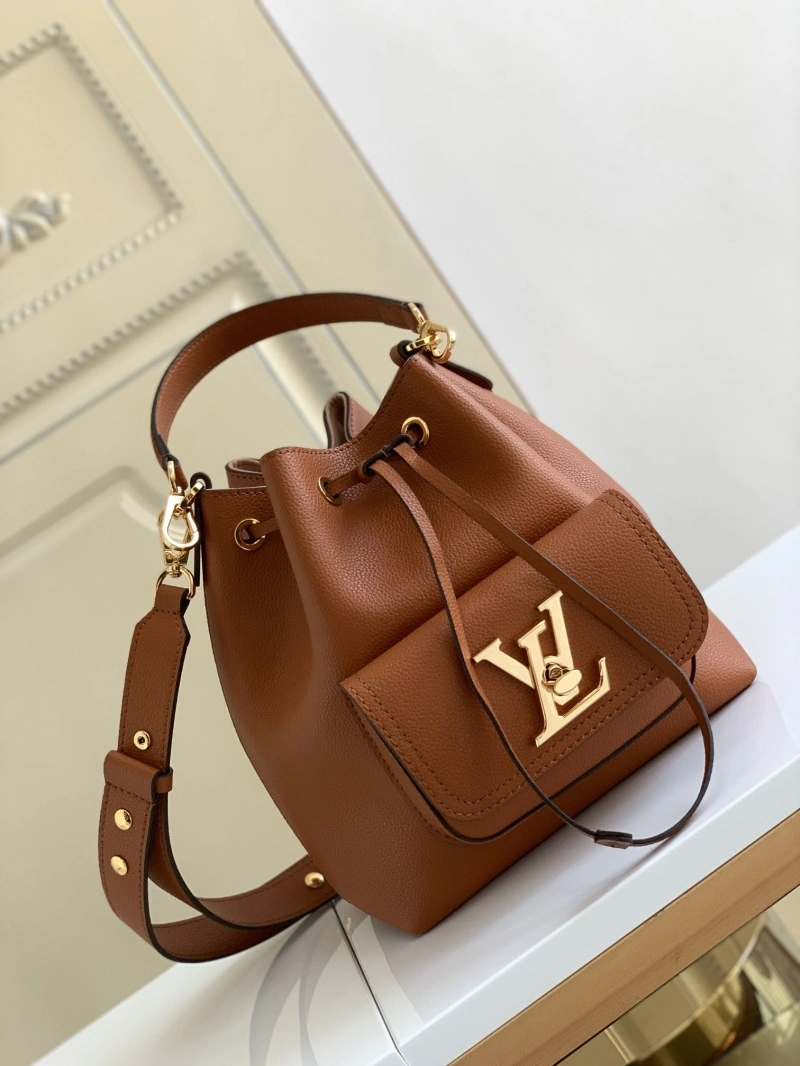 LV Bucket Bags 4233G-0133