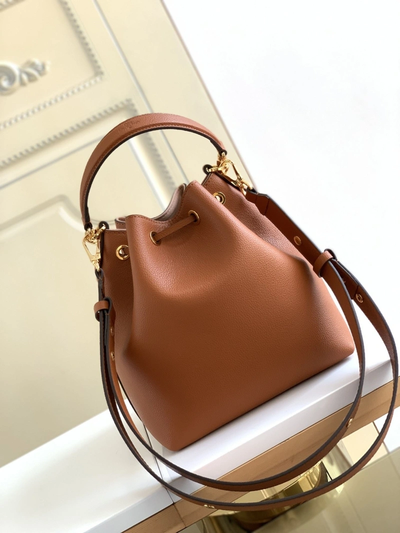 LV Bucket Bags 4233G-0133