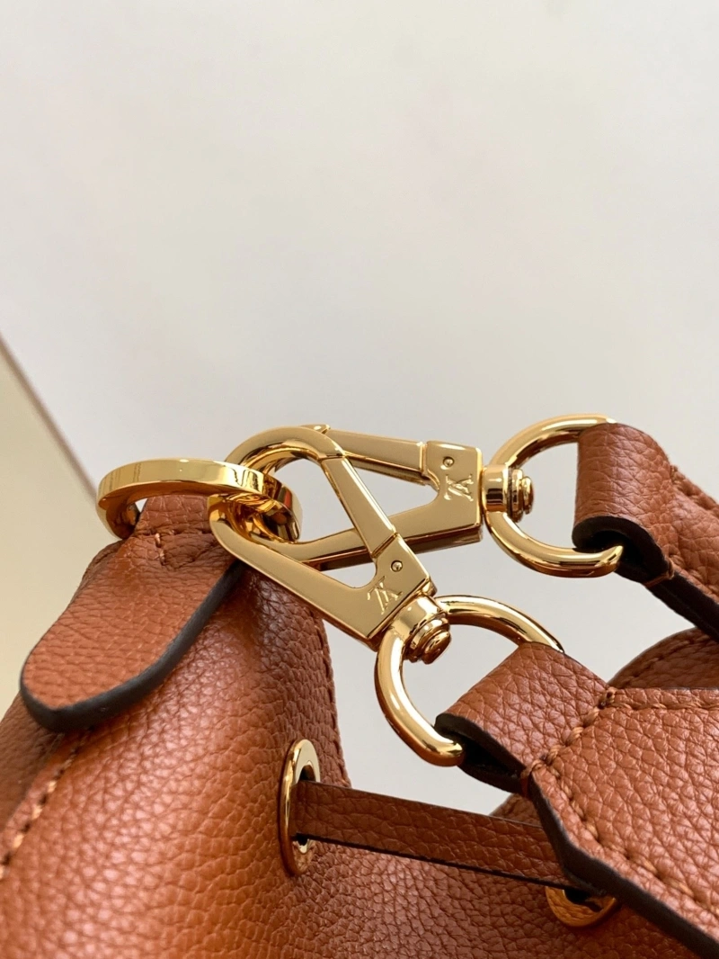 LV Bucket Bags 4233G-0133