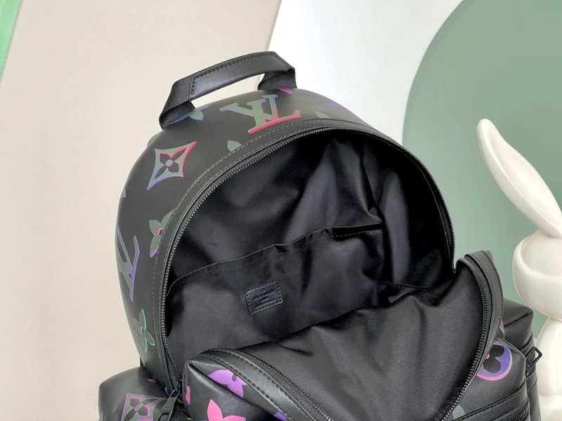 LV Backpacks 4233G-0155