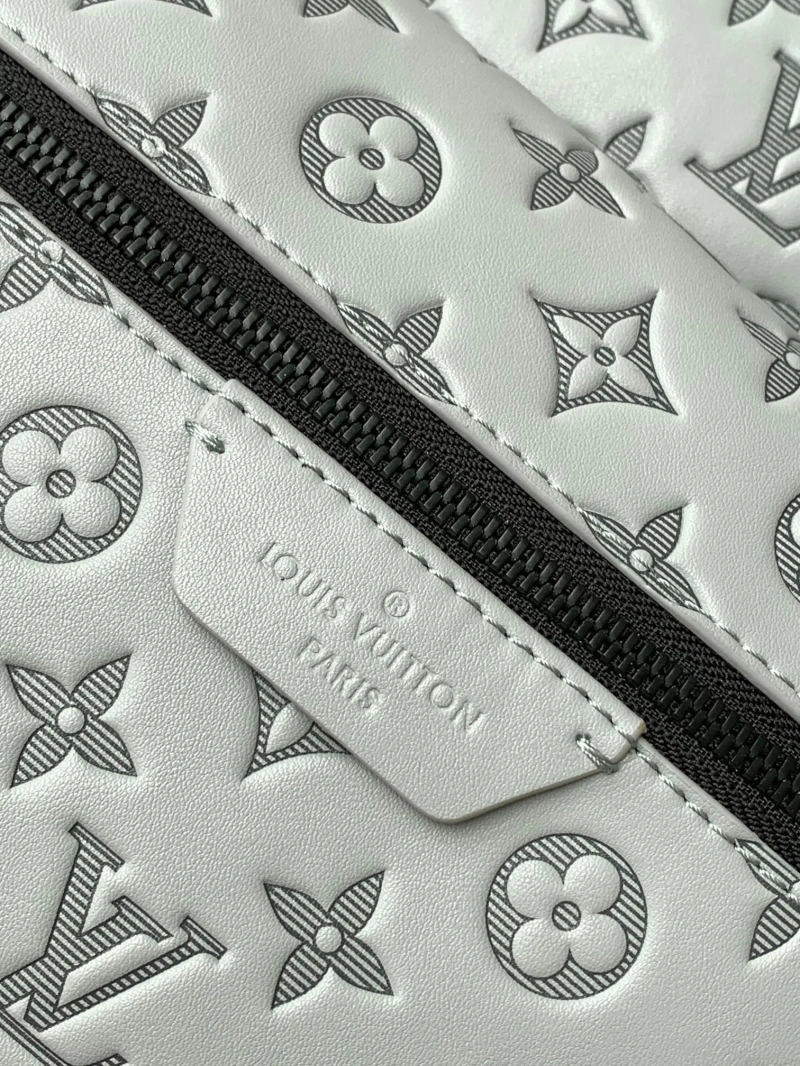 LV Backpacks 4233G-0157