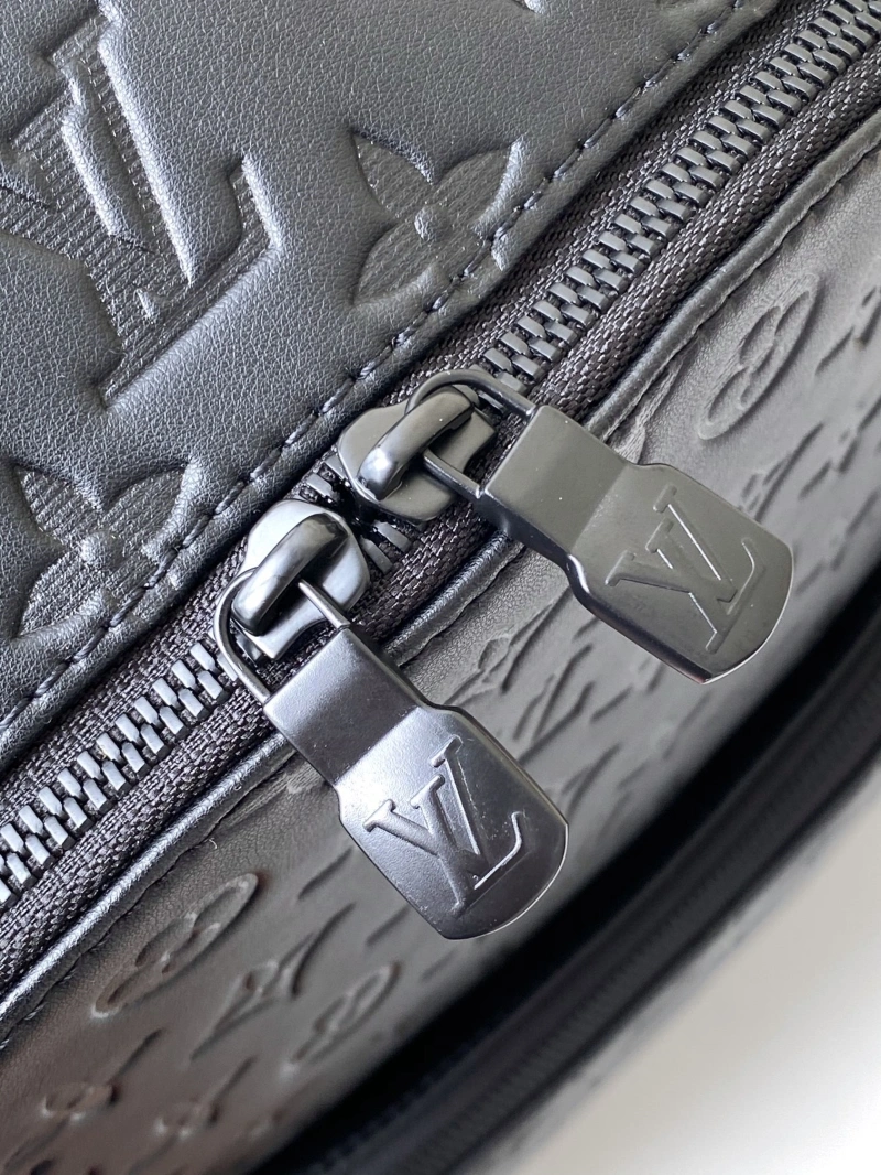 LV Backpacks 4233G-0159