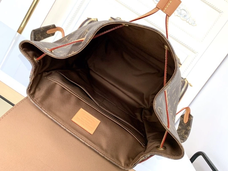 LV Backpacks 4233G-0161