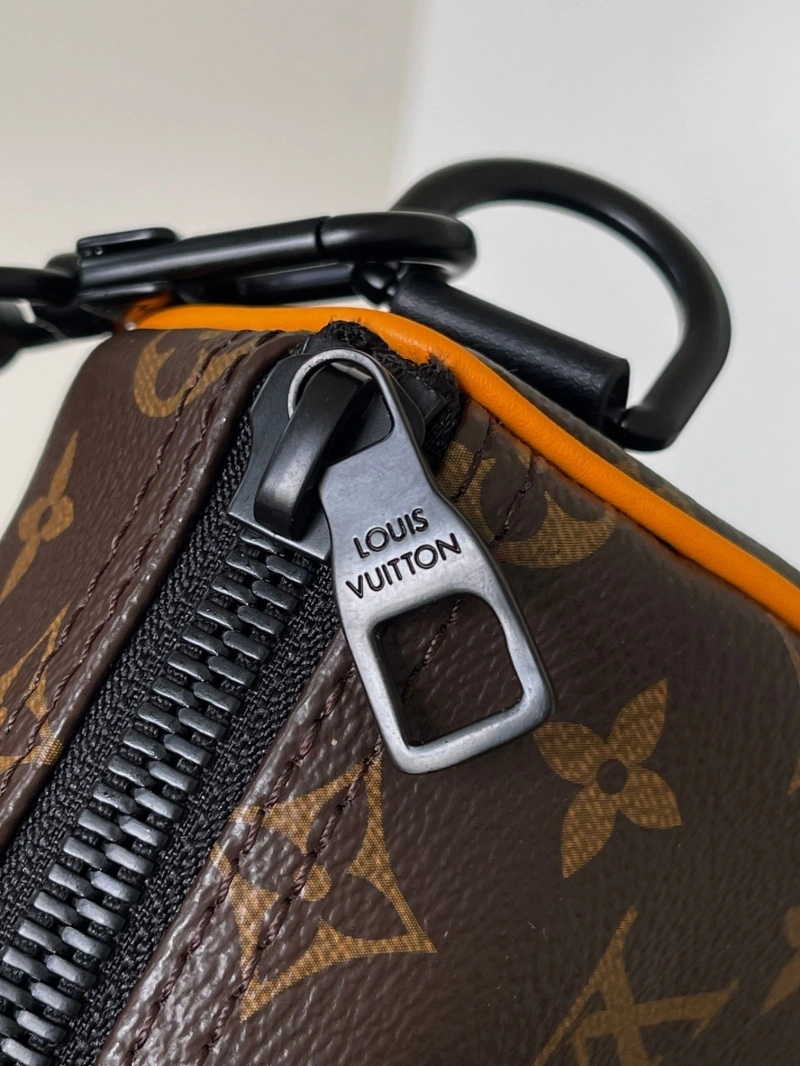 LV Speedy Bags 4233G-0165
