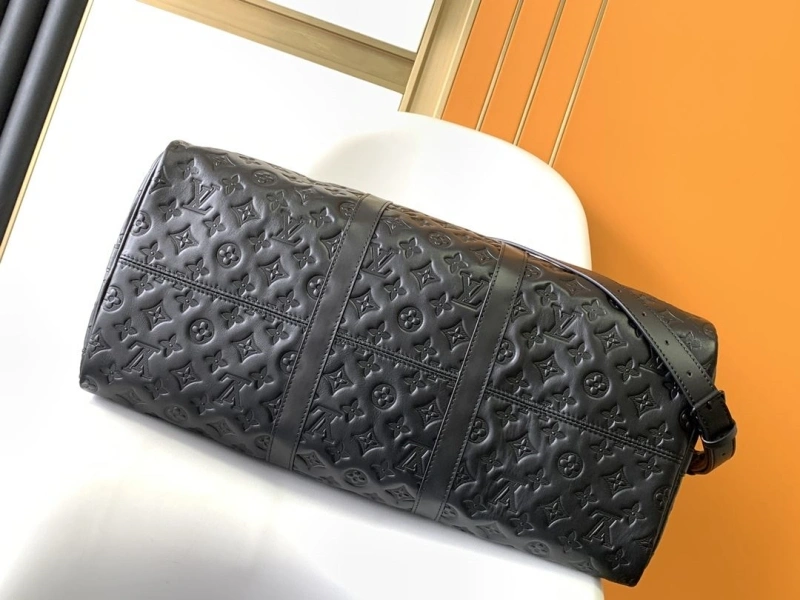 LV Travel Bags 4233G-0195