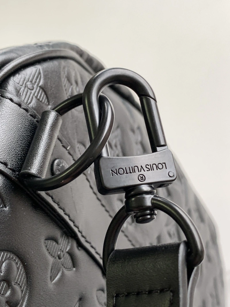 LV Travel Bags 4233G-0195