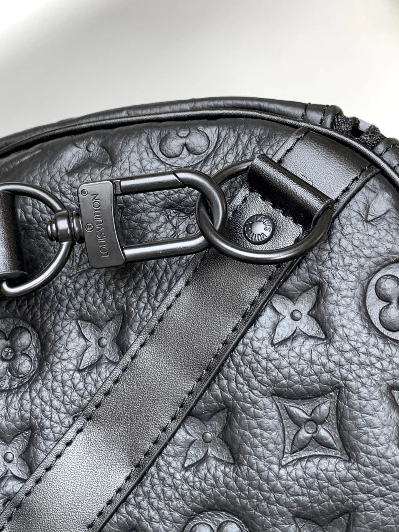 LV Travel Bags 4233G-0197