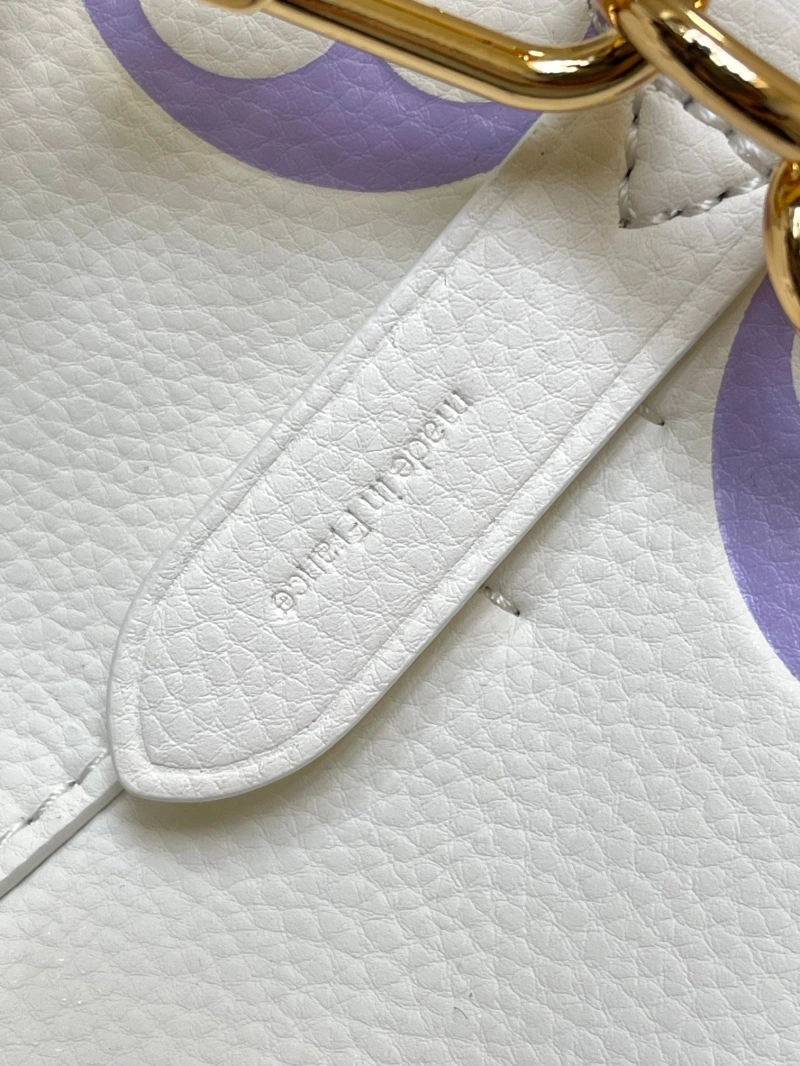 LV Bucket Bags 4233G-0278