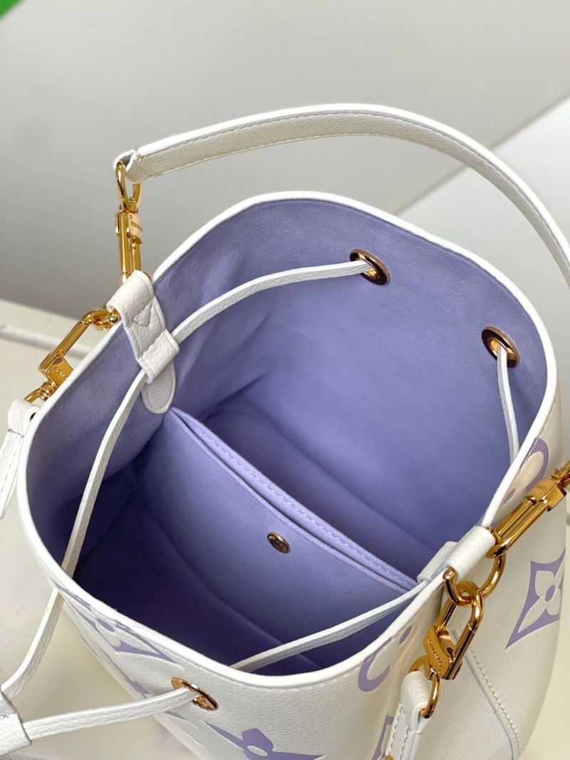 LV Bucket Bags 4233G-0278