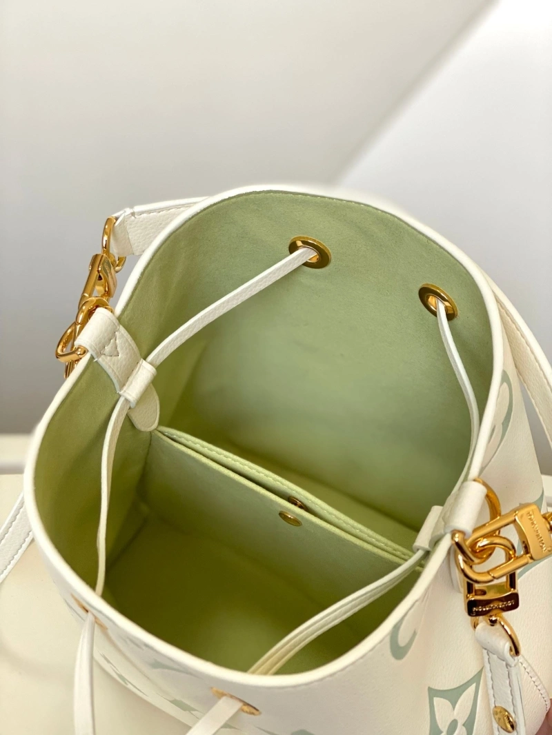 LV Bucket Bags 4233G-0280