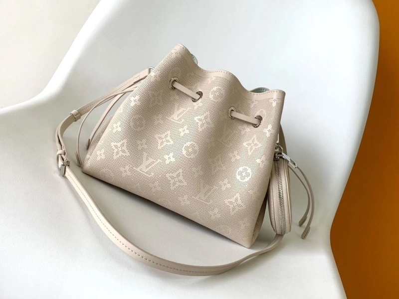 LV Bucket Bags 4233G-0293