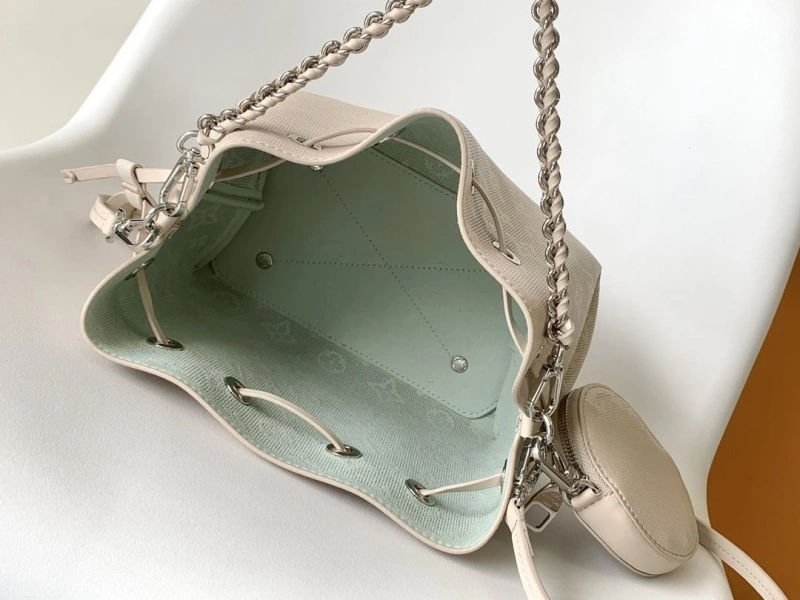 LV Bucket Bags 4233G-0293