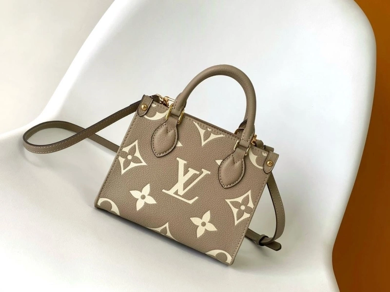 LV Shopping Bags 4233G-0296