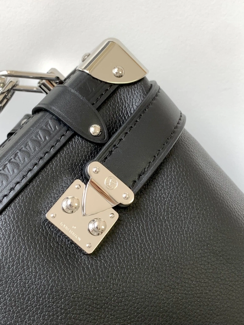 LV Box Bags 4233G-0317