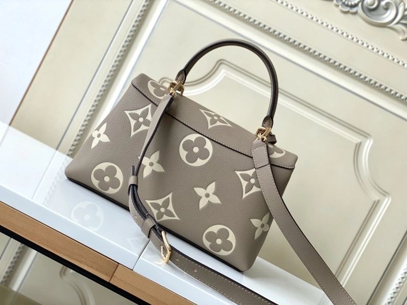 LV Top Handle Bags 4233G-0339