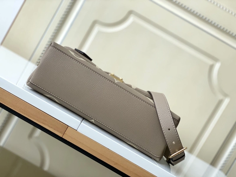 LV Top Handle Bags 4233G-0339