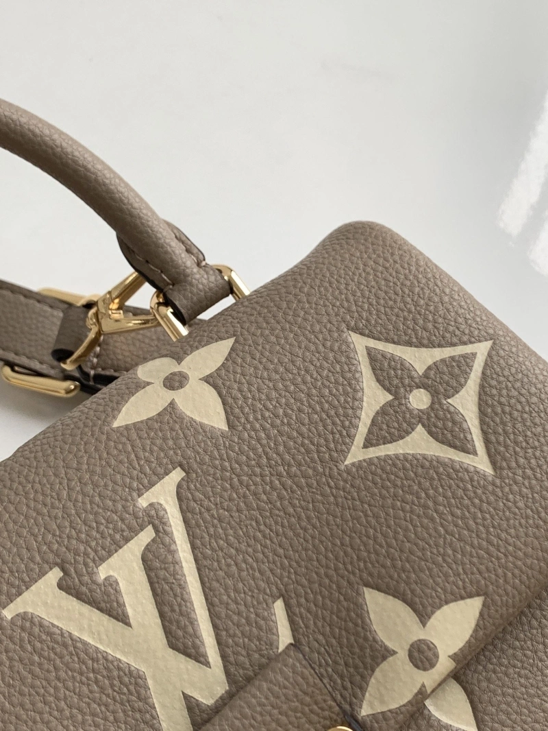 LV Top Handle Bags 4233G-0342