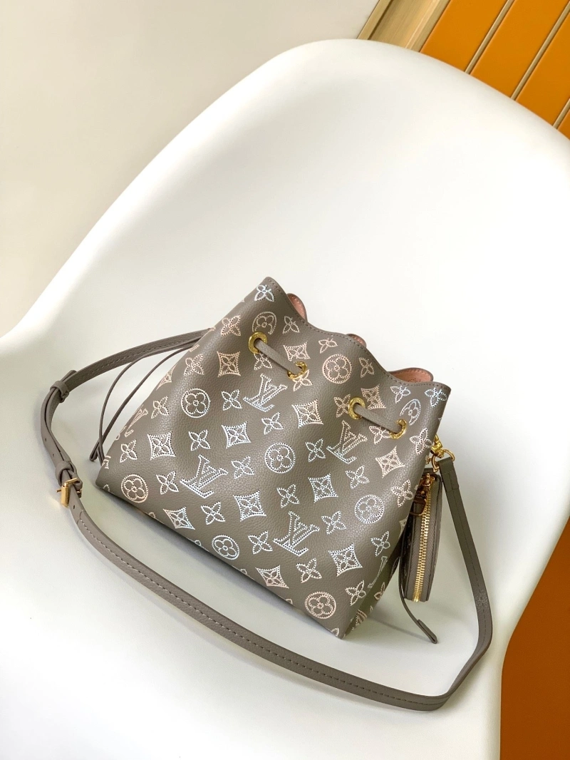 LV Bucket Bags 4233G-0360