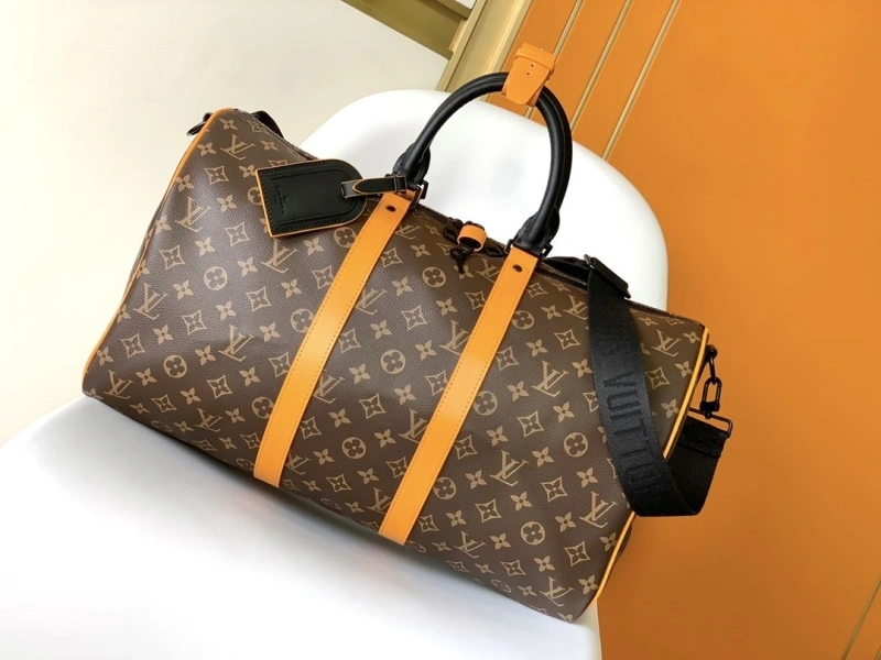 LV Travel Bags 4233G-0382