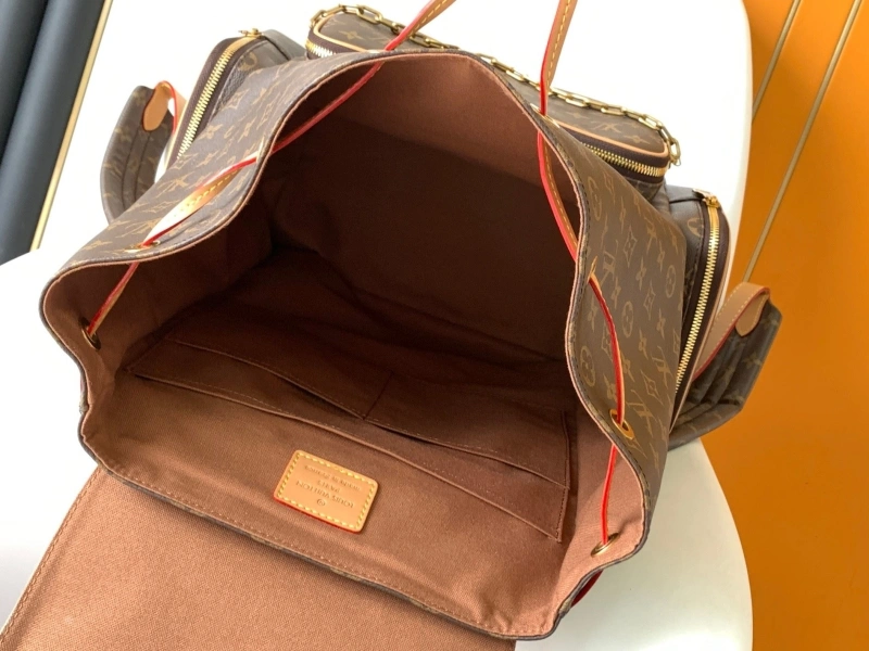 LV Backpacks 4233G-0388
