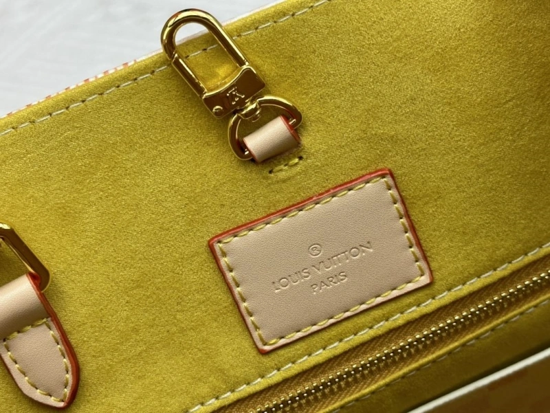 LV Shopping Bags 4233G-0400
