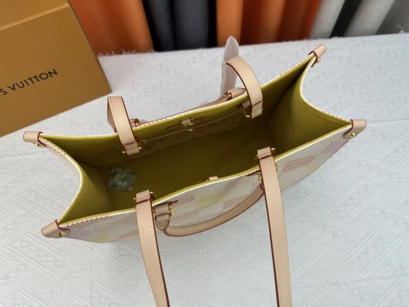 LV Shopping Bags 4233G-0400