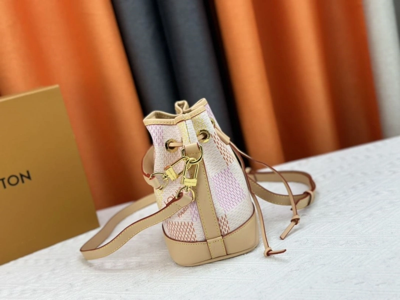 LV Bucket Bags 4233G-0401