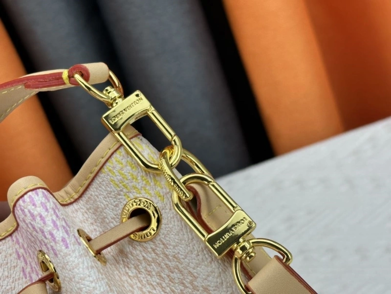 LV Bucket Bags 4233G-0401