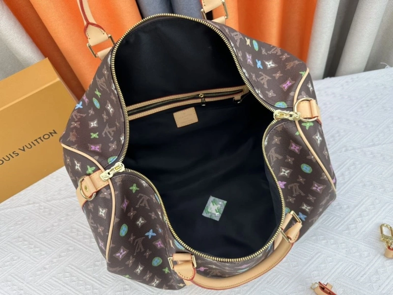 LV Travel Bags 4233G-0409
