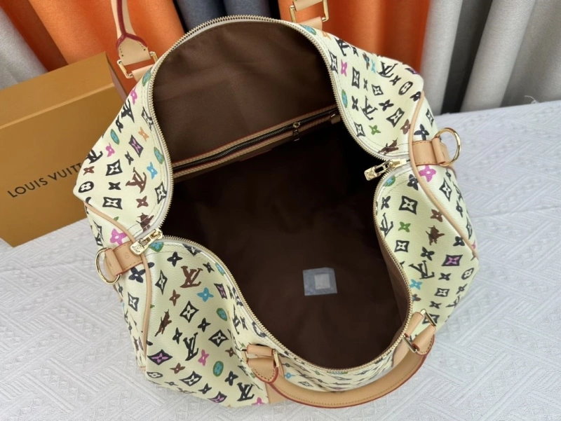 LV Travel Bags 4233G-0410